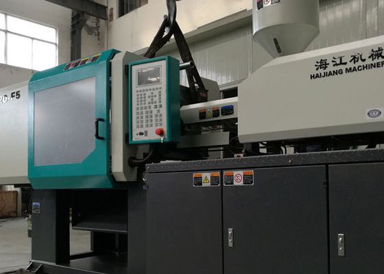 L'unité centrale de traitement commandent la machine horizontale de moulage par injection de préformation d'ANIMAL FAMILIER pour la fabrication en plastique de chaise