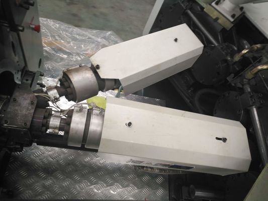 2 puissance résistante de moulage de moteur de la pompe de machine injection de vis de couleur 37+30KW