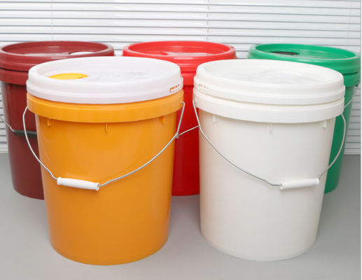 Servo fortement optimisé en plastique de machine de moulage par injection de seau - technologie hydraulique