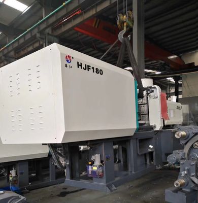 Ménage en plastique thermoplastique horizontal 16MPa de machine de moulage par injection